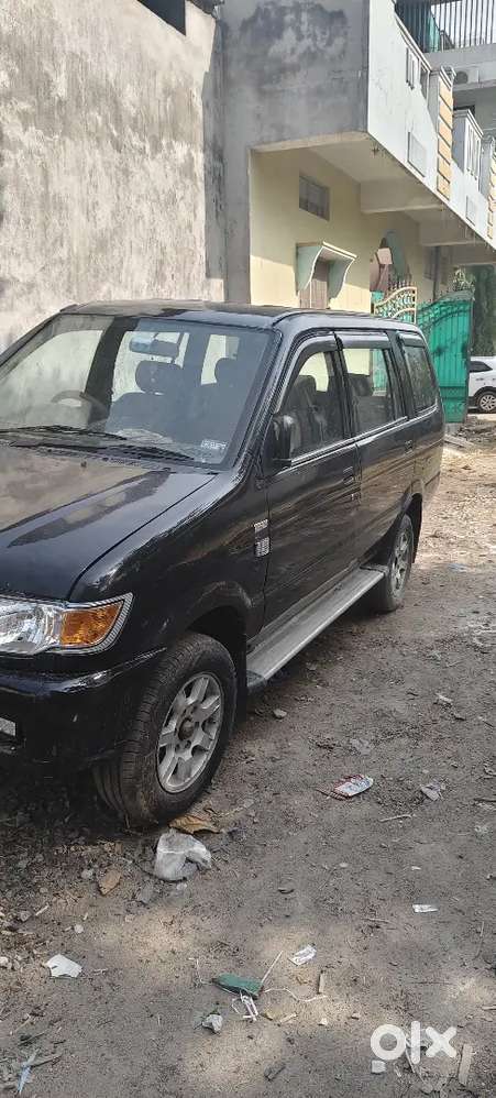 Chevrolet Tavera Neo 2011 Diesel Well Maintained