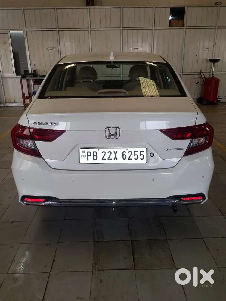 Honda Amaze 1.2 Petrol 2023
