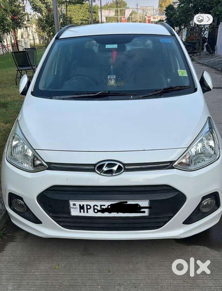 2016 Hyundai Petrol Manual Car