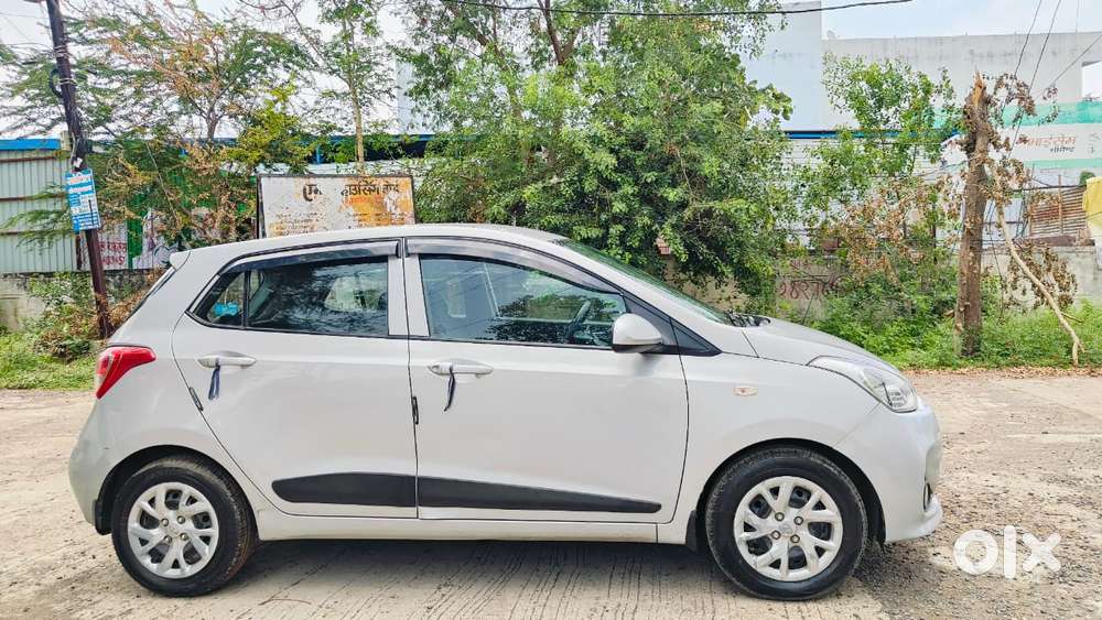 Hyundai Grand I10 2016-2017 Sportz, 2017, Petrol