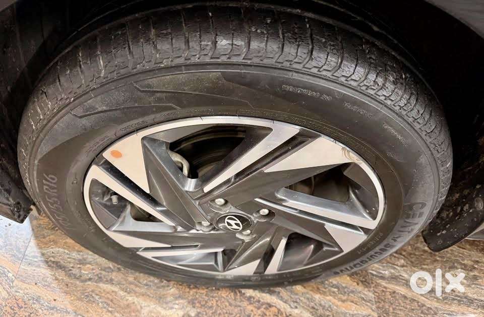 Hyundai New I20 1.2 Asta Ivt, 2021, Petrol