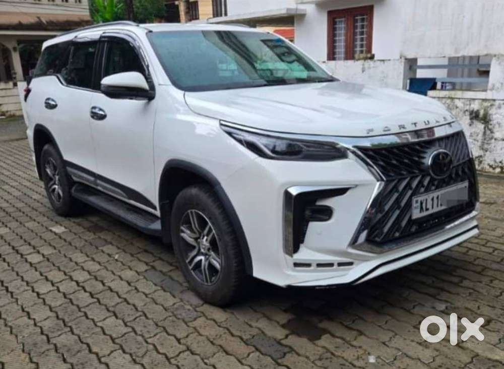 Toyota Fortuner [2021-ongoing] 2.7 2wd Petrol At, 2022, Petrol