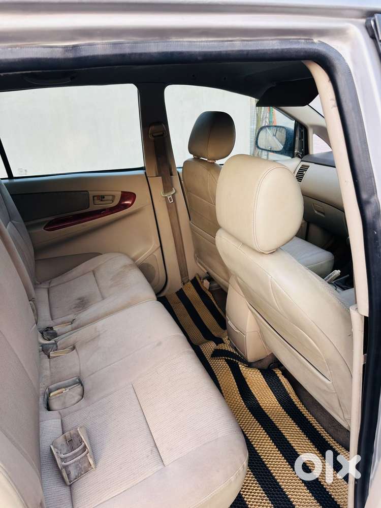 Toyota Innova 2.5 G (diesel) 8 Seater, 2007, Diesel