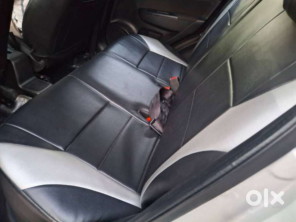 Maruti Suzuki Swift Zxi, 2016, Petrol