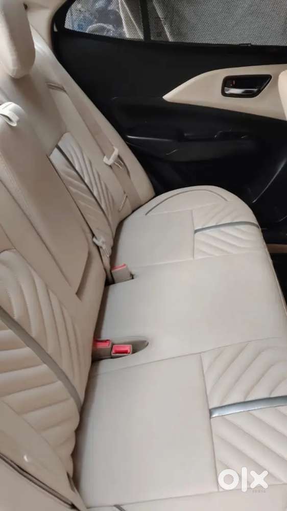 Maruti Suzuki Dzire 2015
