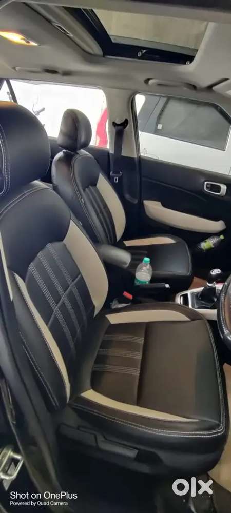 Hyundai Venue Petrol Manual 2024