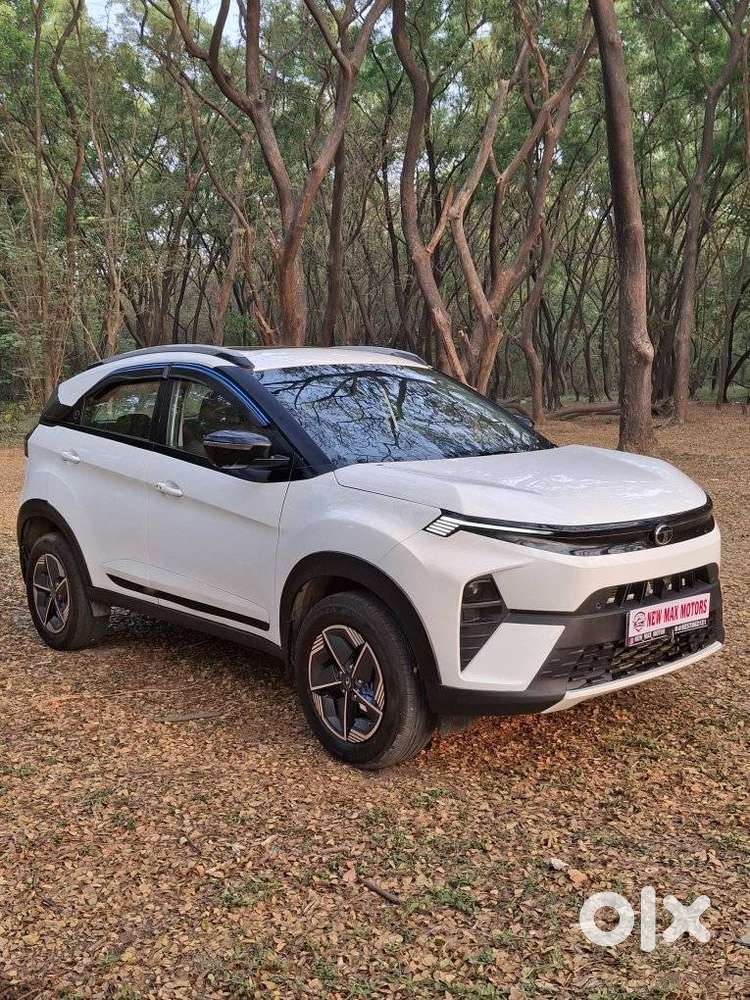Tata Nexon, 2024, Petrol