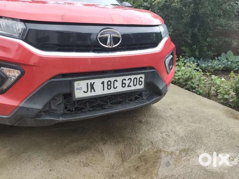 Tata Nexon 2022 Petrol