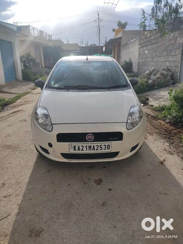 Fiat Grande Punto 2014 Diesel 97000 Km Driven