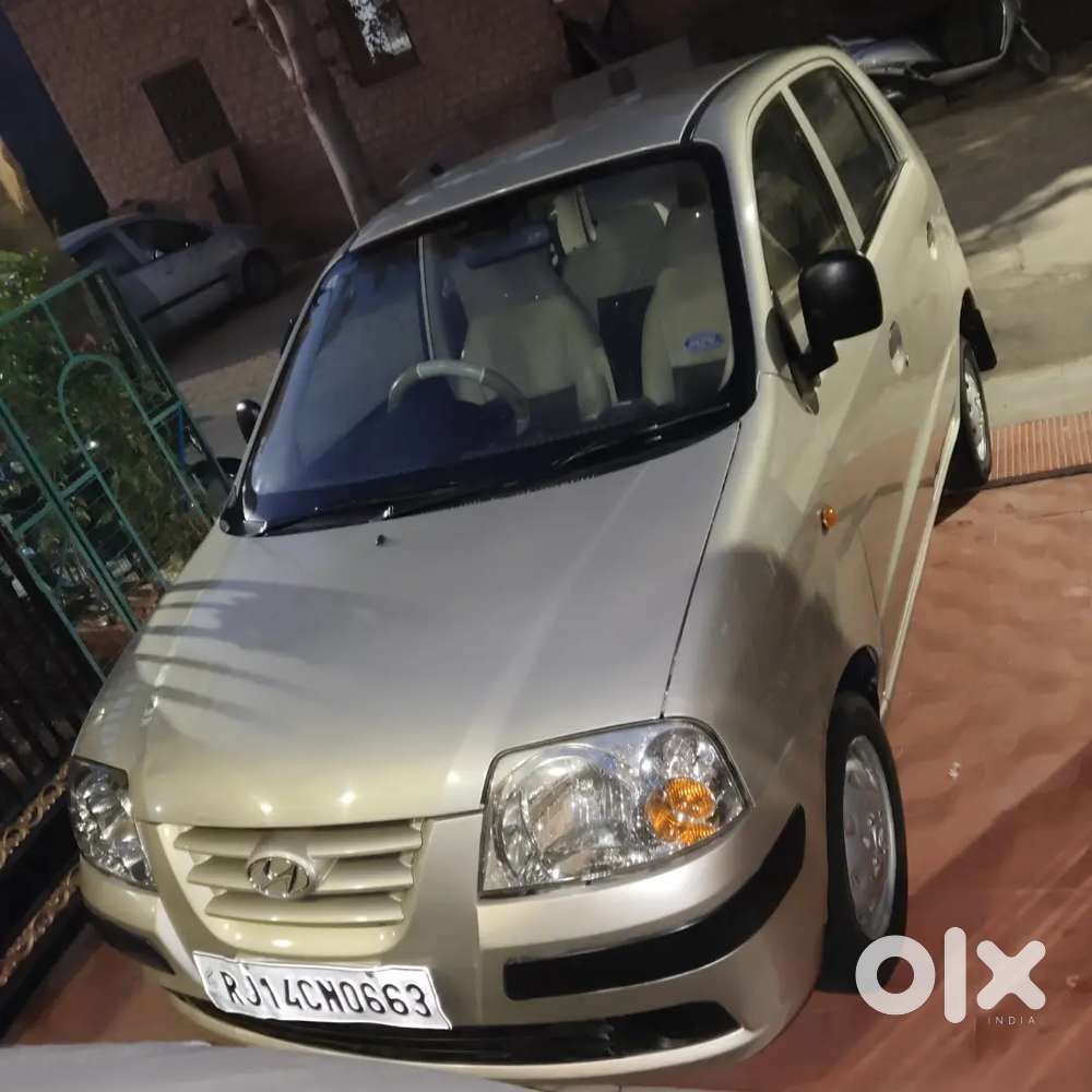 Hyundai New Santro 2011