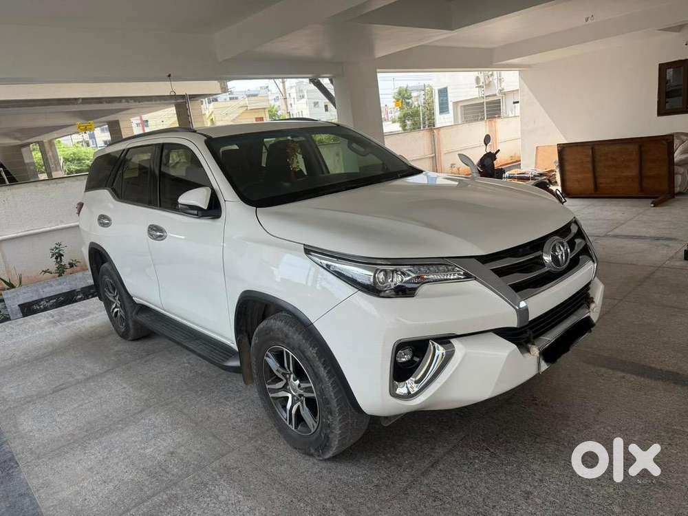 Toyota Fortuner 2017 Diesel 82000 Km Driven