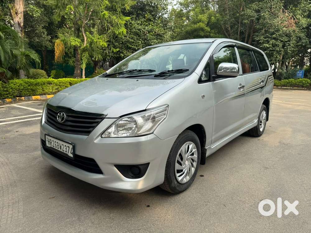 Toyota Innova 2.5 G (diesel) 8 Seater, 2012, Diesel