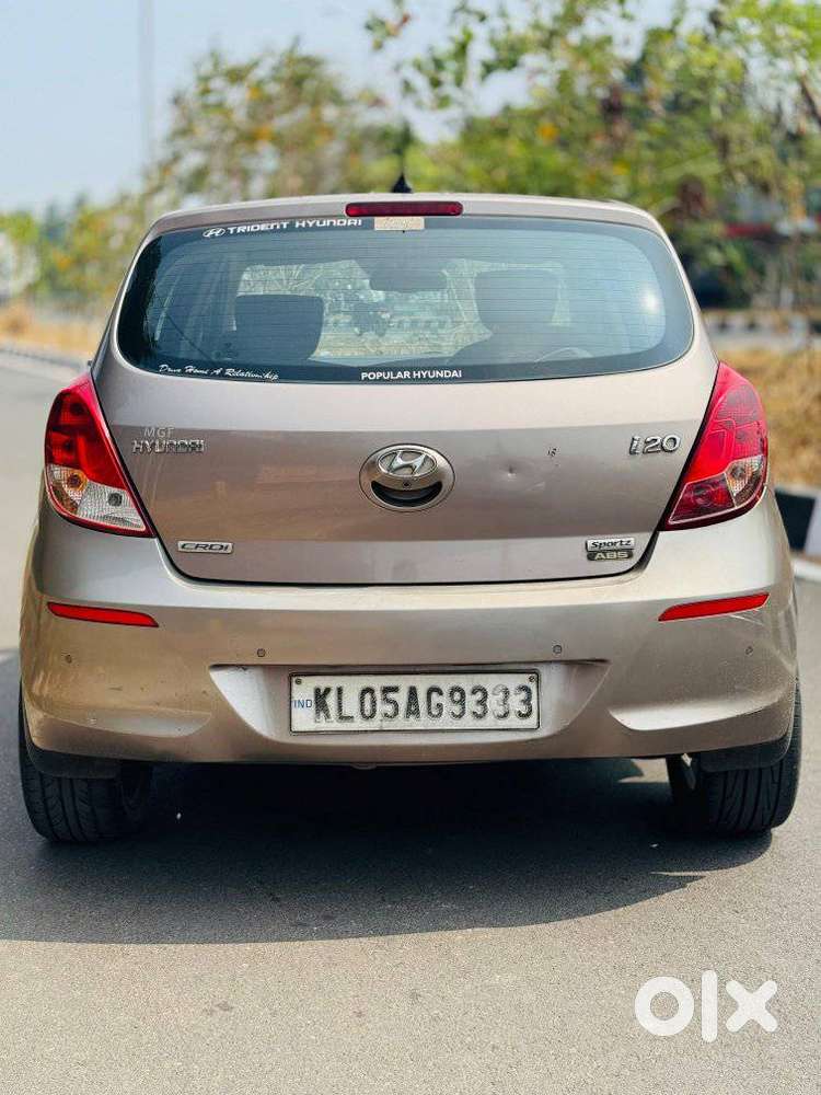 Hyundai I20 Sportz 1.4 Crdi 6 Speed Bs-iv, 2013, Diesel