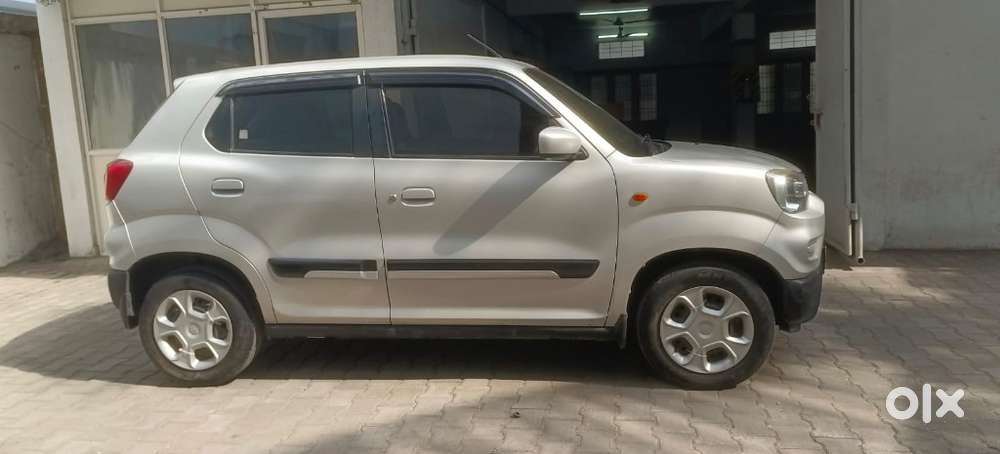 Maruti Suzuki S-presso Vxi Plus, 2022, Petrol