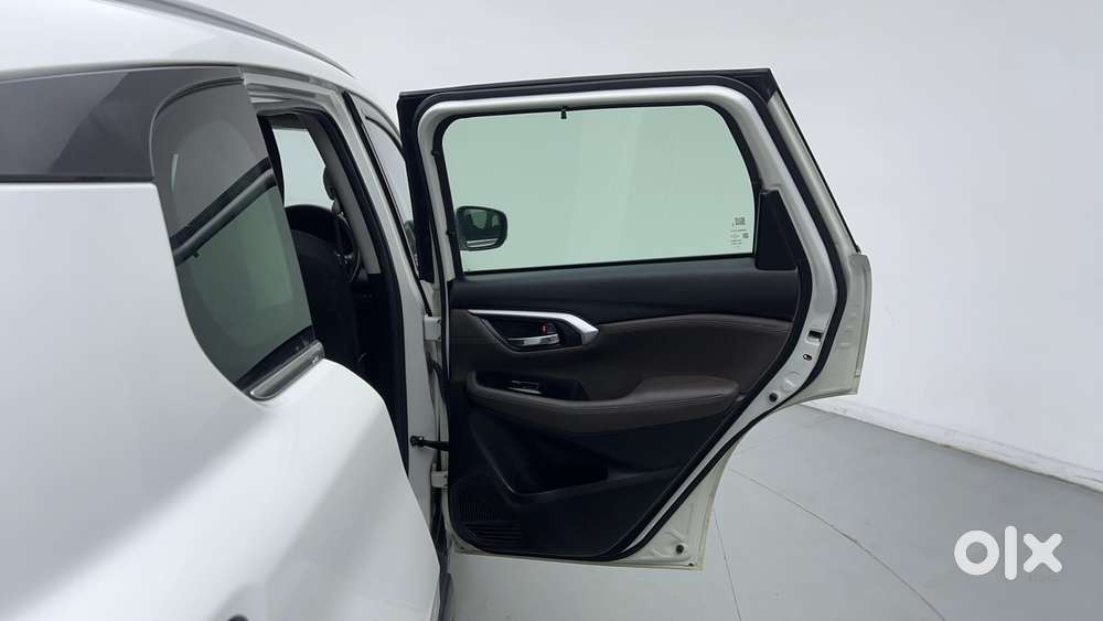 Toyota Urban Cruiser Hyryder 1.5 G Hybrid, 2023