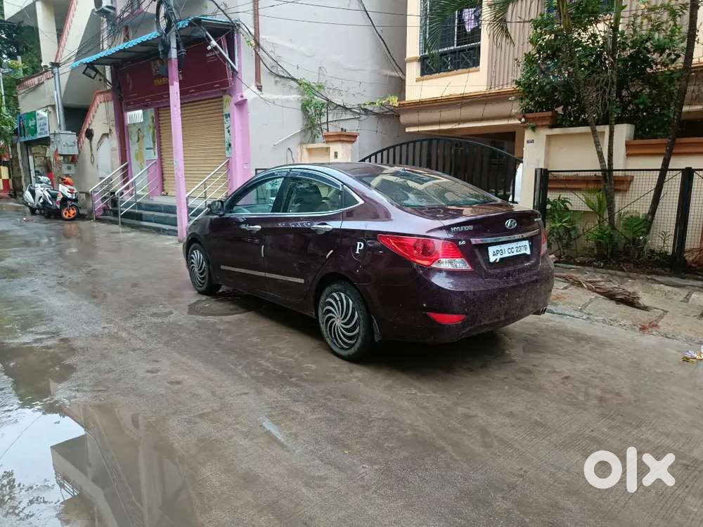 Hyundai Verna 2012 Petrol Well Maintained