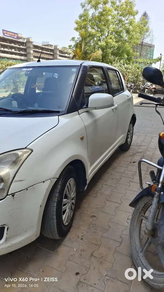 Gadi Ni Condition Sari Che Ek Hathe Chaleli Che