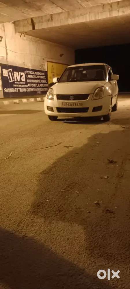 Maruti Suzuki Swift 2008-9 Cng & Petrolon Paper138000 Km Driven