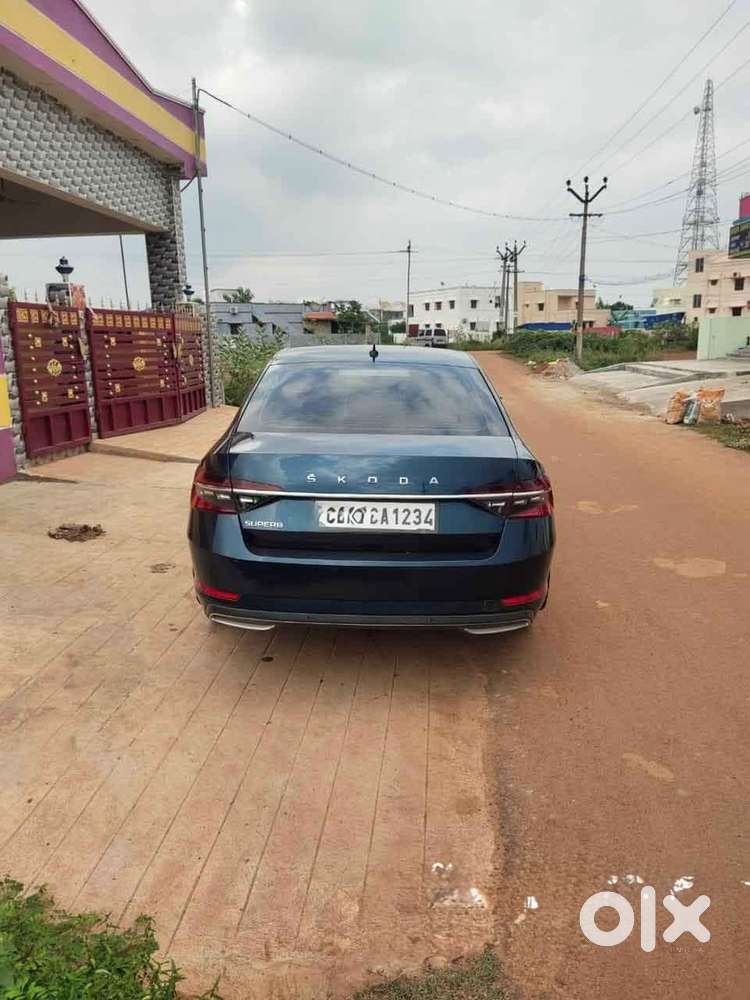 Skoda Superb Petrol Automatic 2021