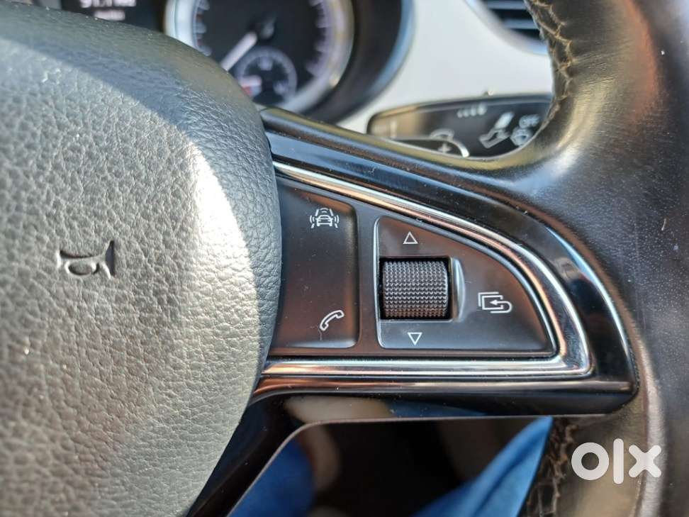 Skoda Octavia 1.8 Tsi At L K, 2018, Petrol