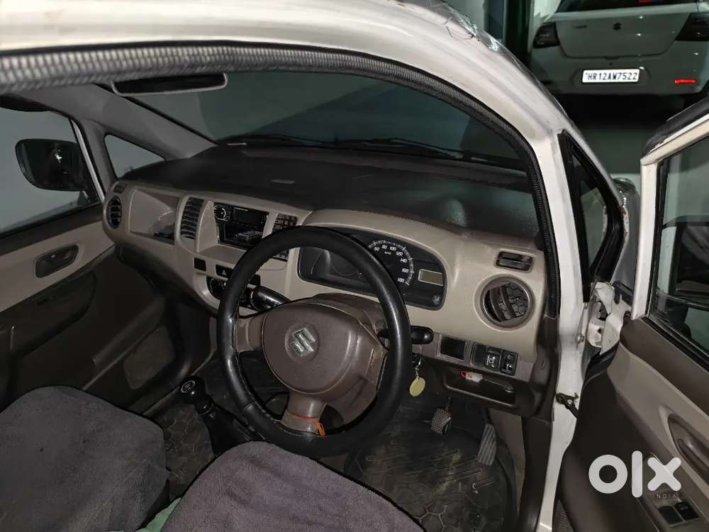 Maruti Suzuki Estilo Lxi 2012 External Fitted Cng.