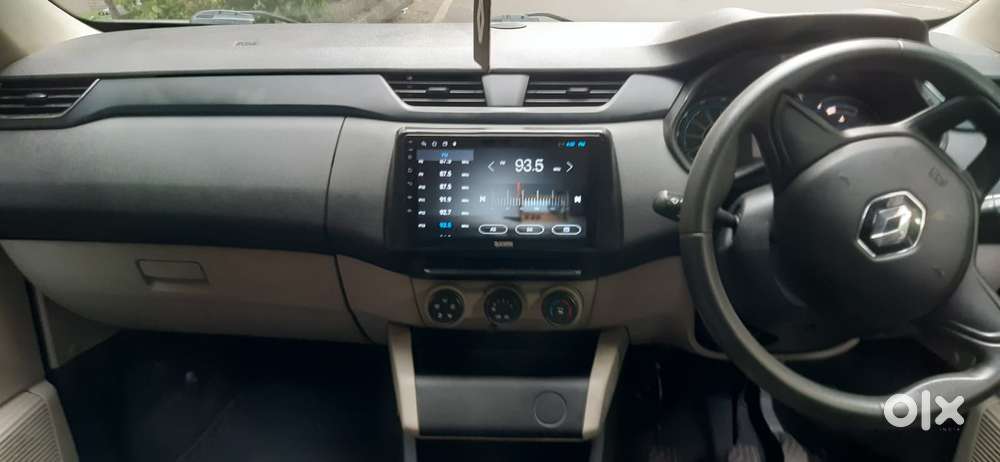 Renault Triber Rxl, 2022