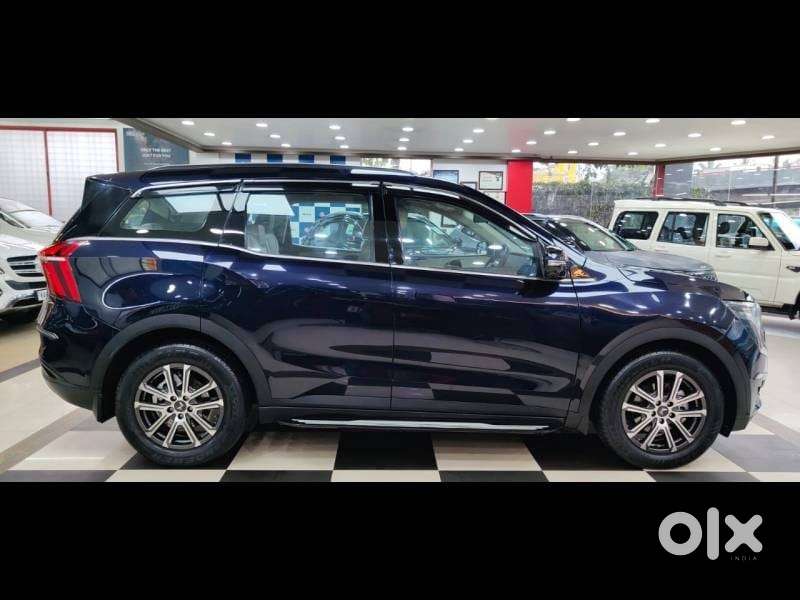 Mahindra Xuv700 2.0 Ax 7 Petrol At Luxury Pack Str, 2023, Petrol