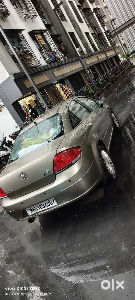 Fiat Linea 2012 Car