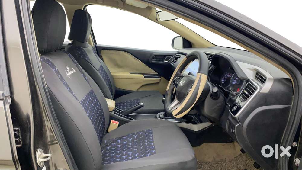 Honda City I-vtec V, 2018, Petrol