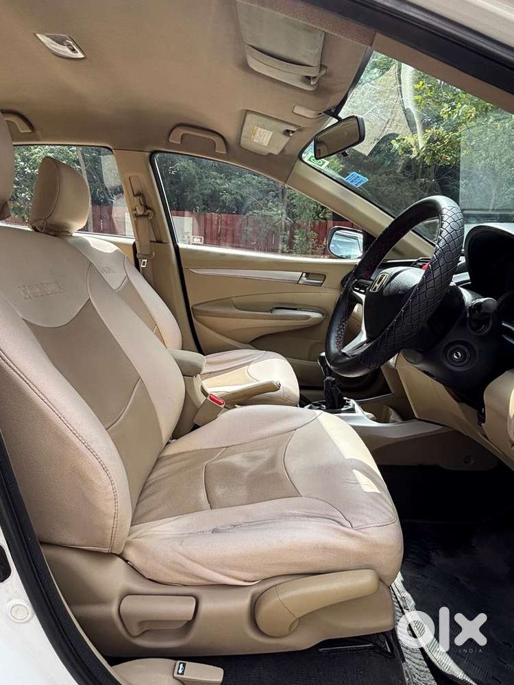 Honda City 1.5 V 5th Gen I-vtec Mt, 2011, Petrol