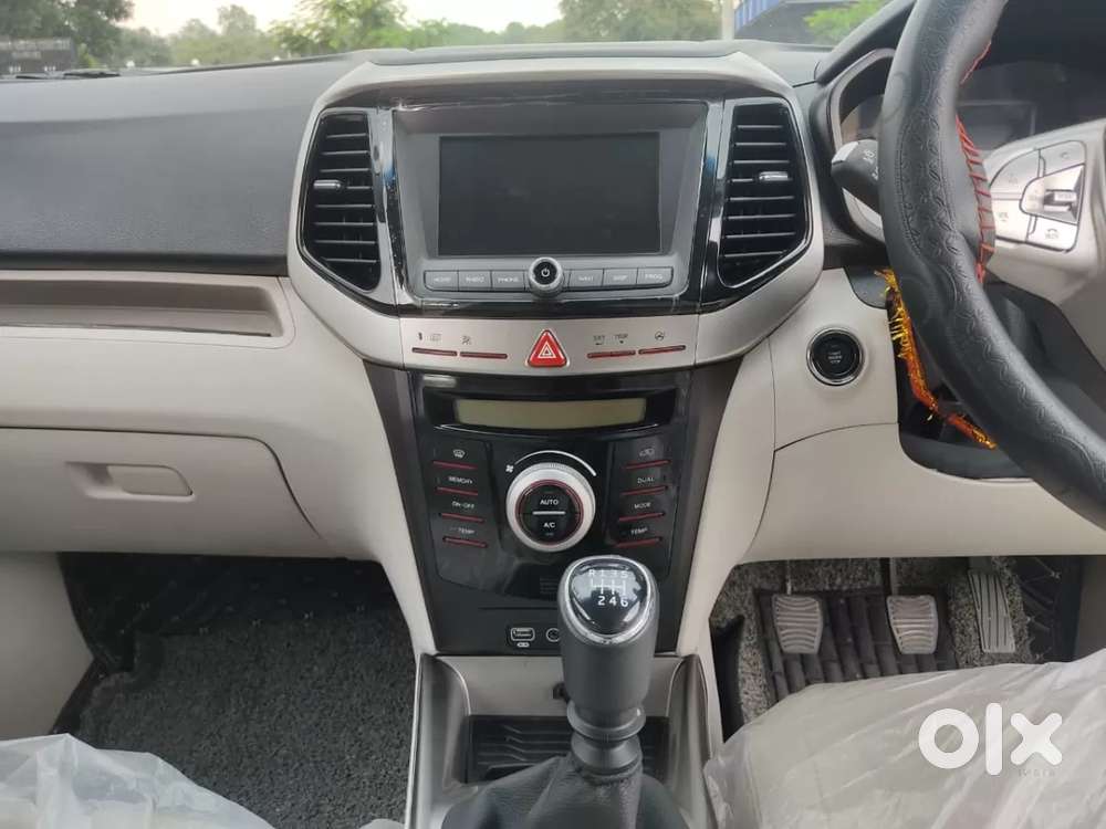 Mahindra Xuv300 W8 Option, 2022, Petrol