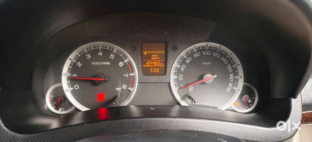 Maruti Suzuki Swift Dzire Vxi, 2012, Petrol