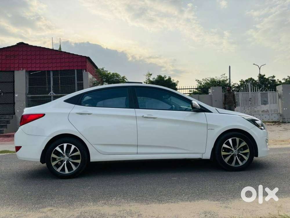 Hyundai Verna 1.6 Vtvt Sx, 2017, Petrol