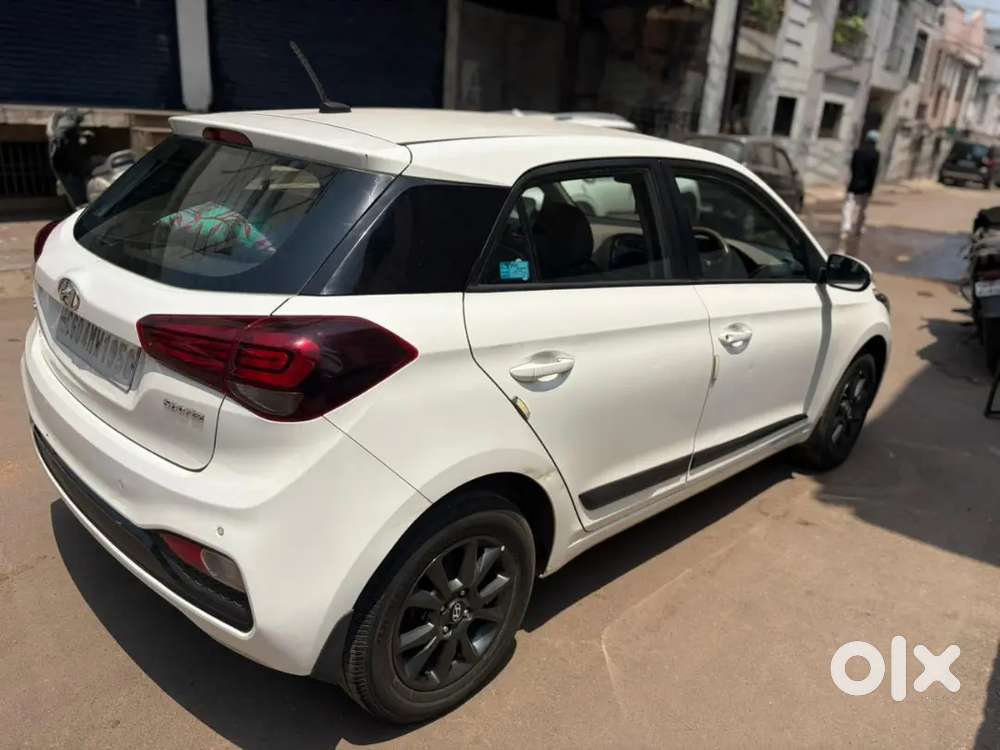 Hyundai I20 2019 Petrol Well Maintained Single Handedly Driven