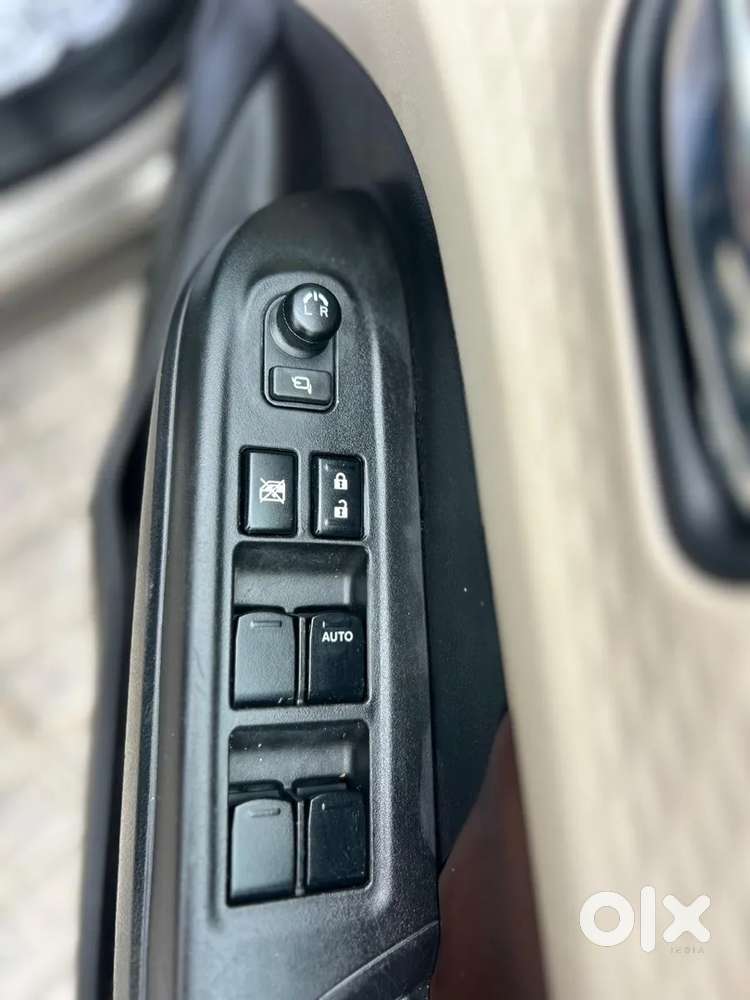 Maruti Suzuki Dzire 1.2 Vxi, 2024, Petrol