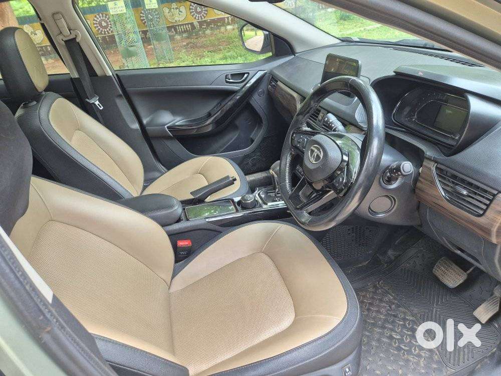 Tata Nexon 1.2 Revotron Xza Plus, 2022, Petrol