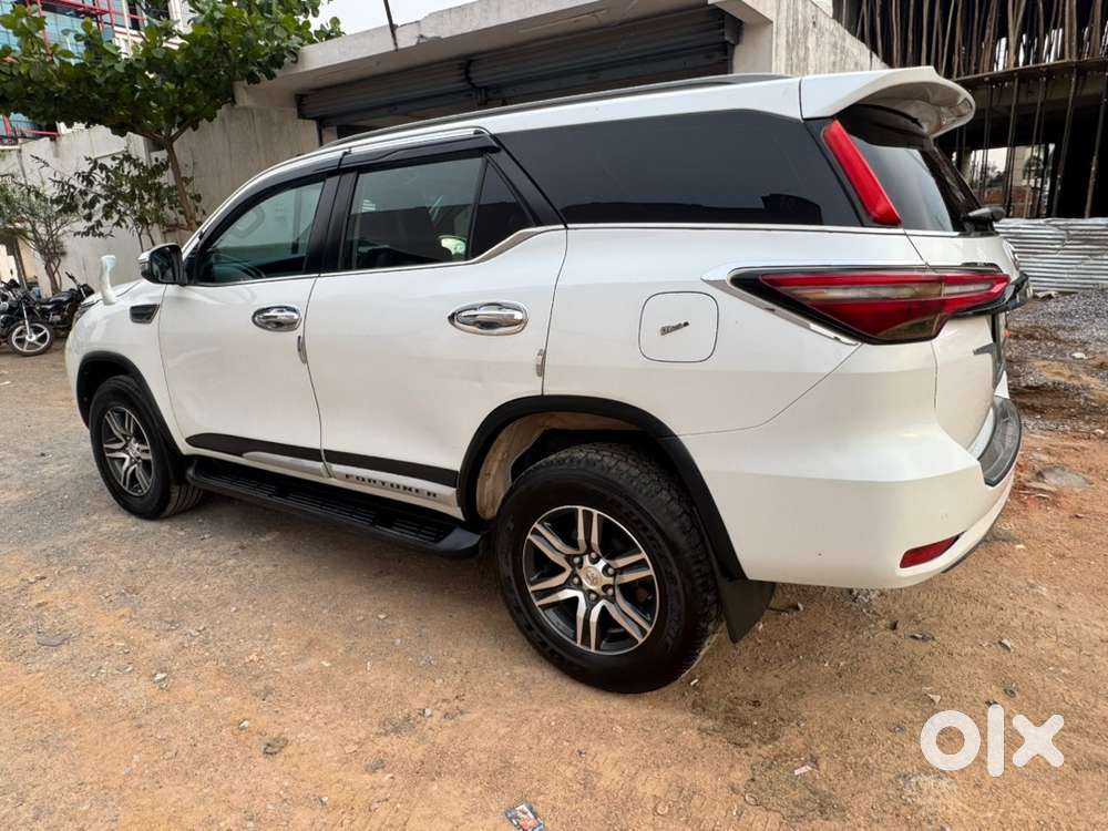 Toyota Fortuner 2023 Diesel Well Maintained