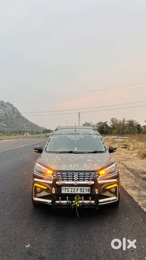 2nd Owner Maruti Ertiga Zxi 2022