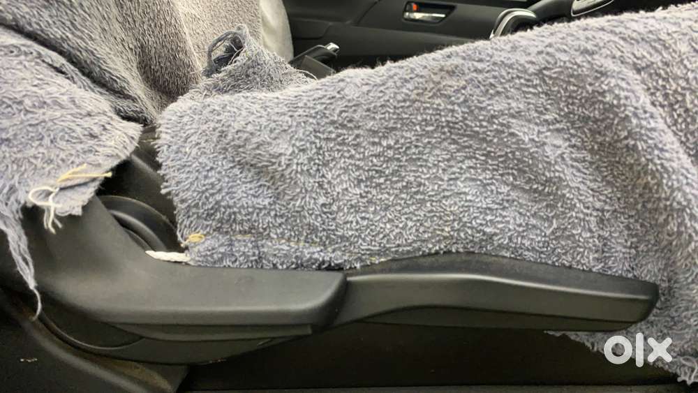 Maruti Suzuki Xl6 Alpha At, 2019, Petrol