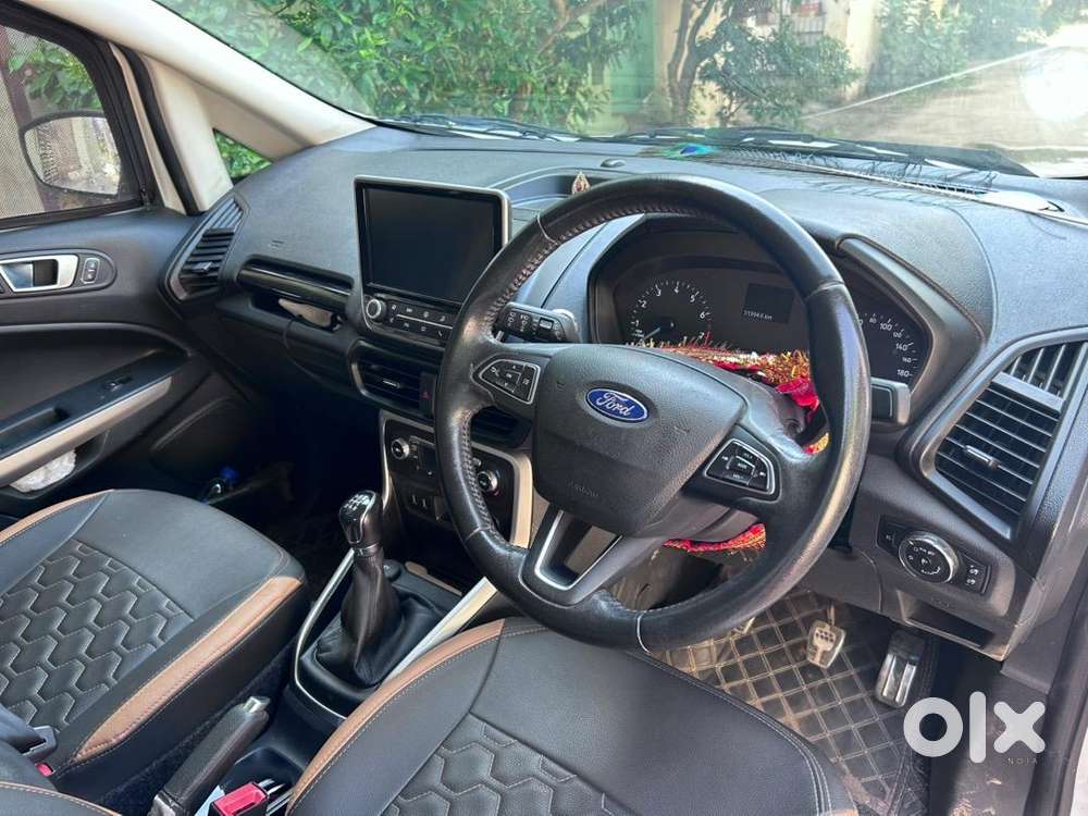 Self Driven Ford Ecosport Petrol Car. One Of The Safest Car.