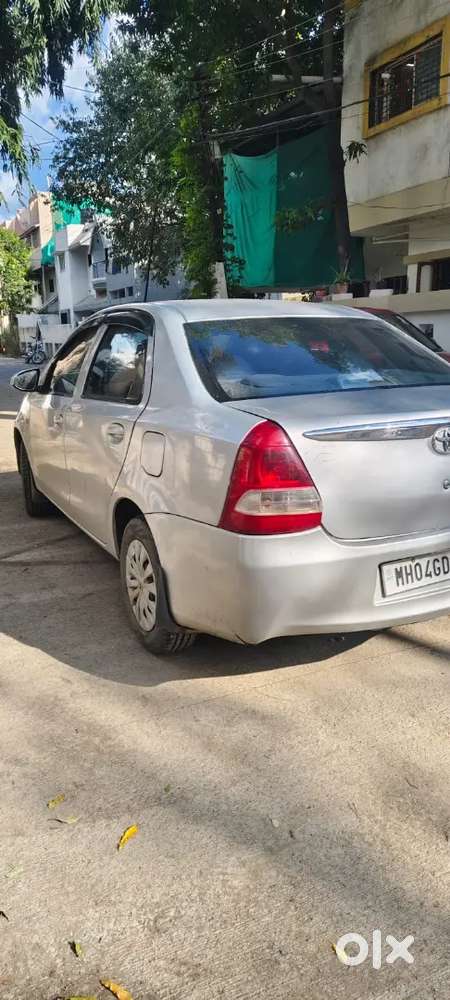Toyota Etios 2013 Diesel 98000 Km Driven
