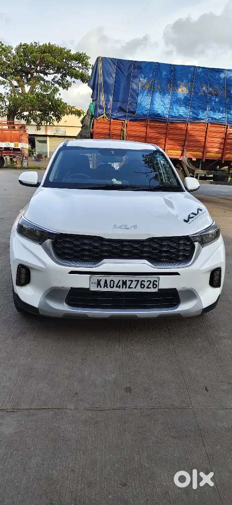 Kia Sonet 2021 Petrol, 118000 Km Driven
