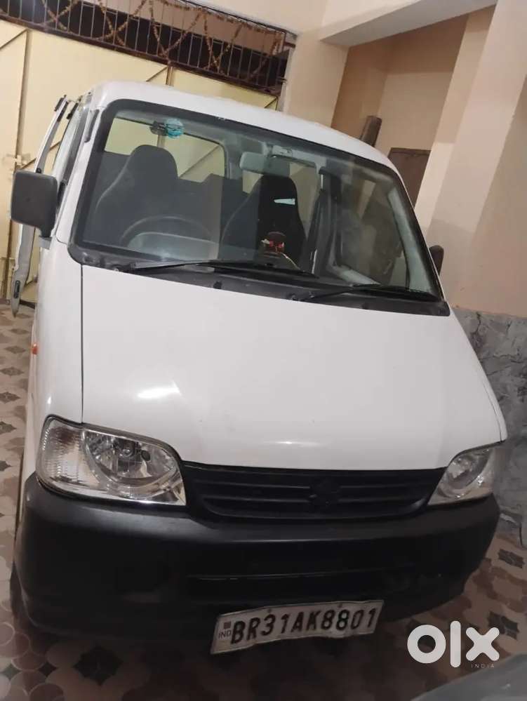 350000. New Gadi