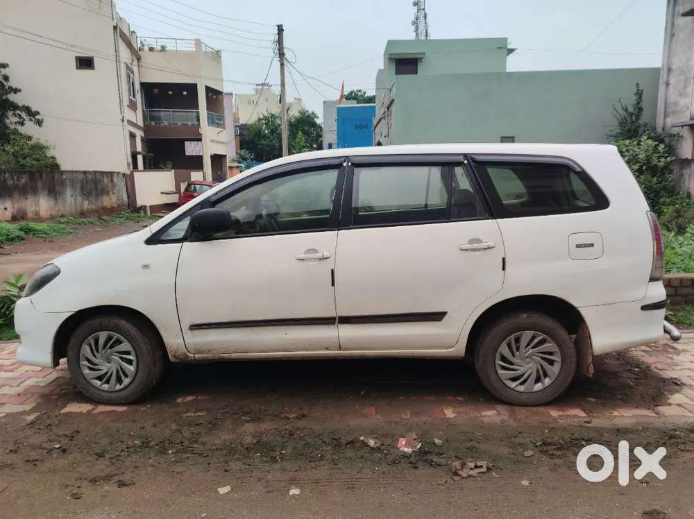 Toyota Innova 2.5 Validity 2031