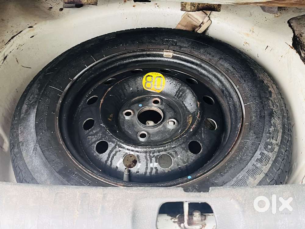 Maruti Suzuki Swift Dzire Amt Zdi, 2017, Diesel