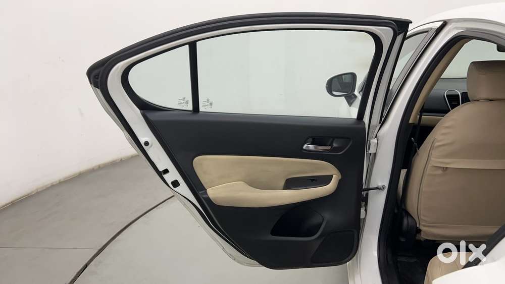 Honda City I-vtec Cvt V, 2022, Petrol