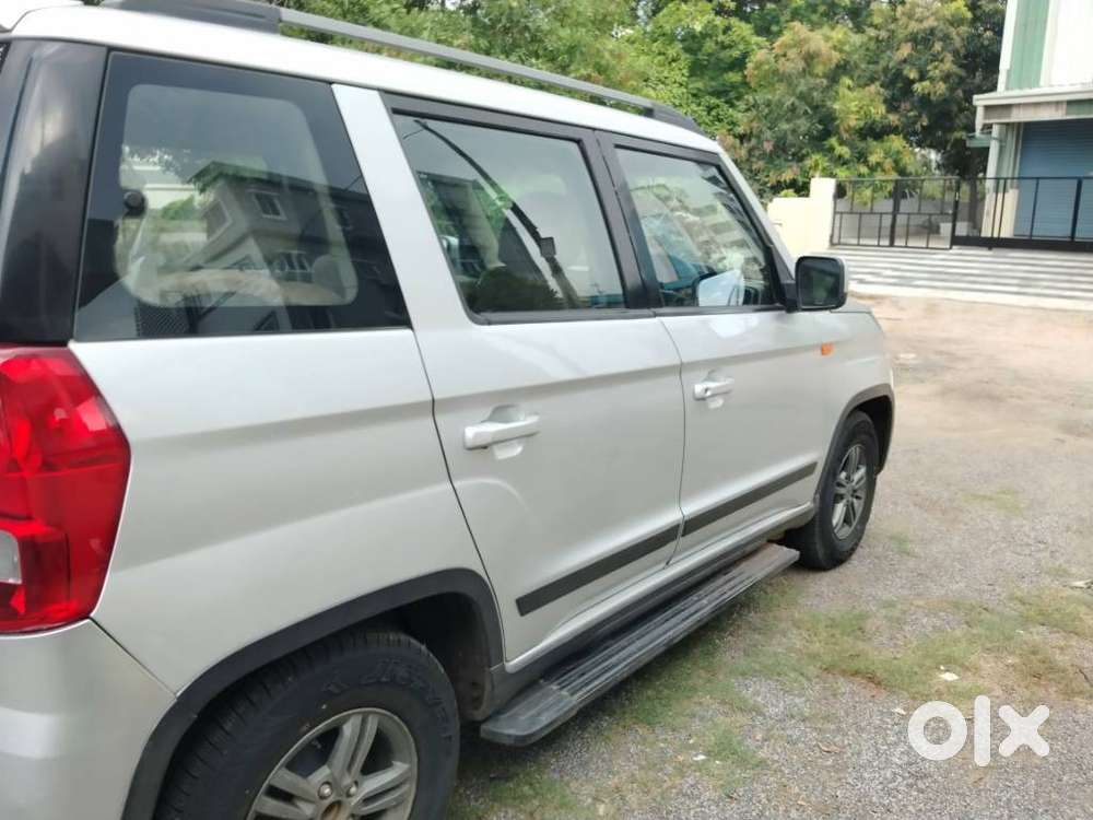 Mahindra Tuv 300 T10, 2019, Diesel