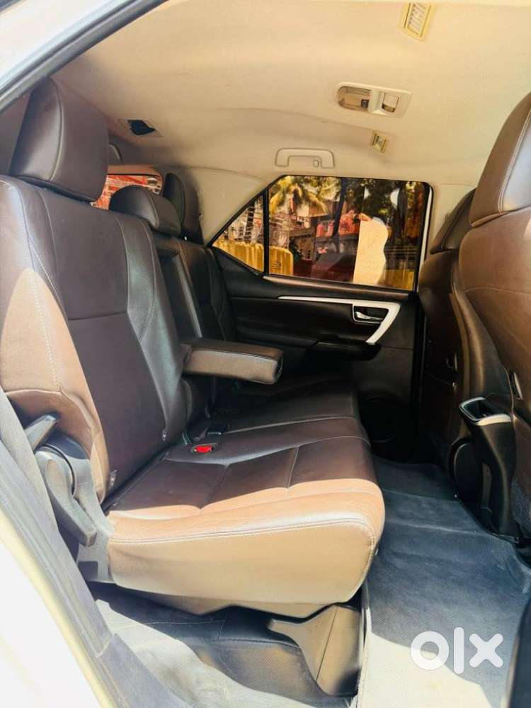Toyota Fortuner 4x2 At 2.8 Diesel, 2018, Diesel