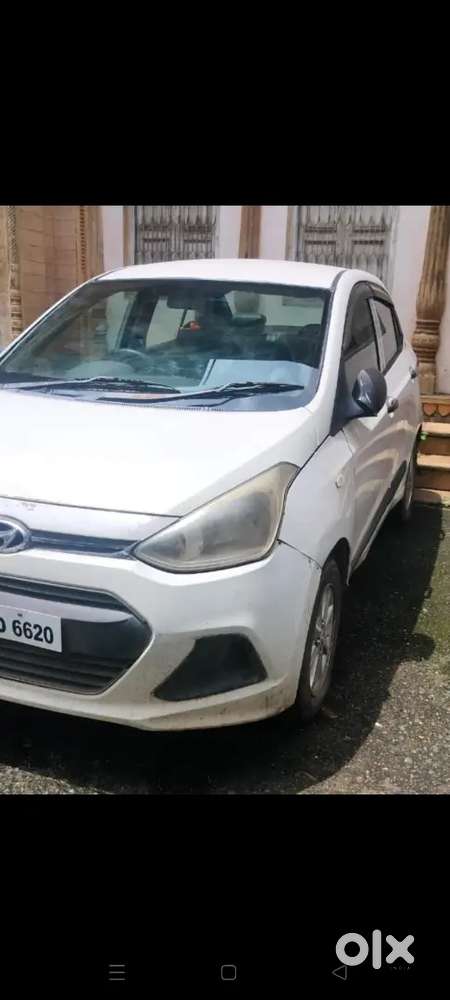 Hyundai Xcent 2016 Petrol 75000 Km Driven