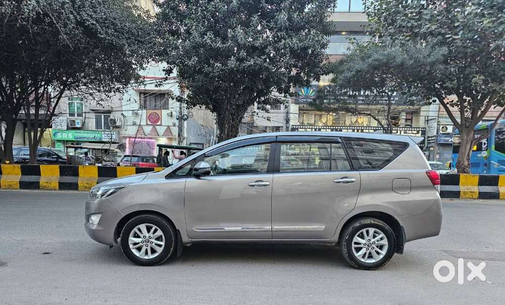 Toyota Innova Crysta 2.8 Gx At, 2020, Diesel